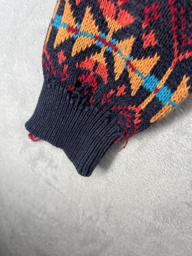 Vintage Woolrich Sweater Multi Color Wool Aztec Sweater Distressed NO SIZE TAG - Picture 8 of 8