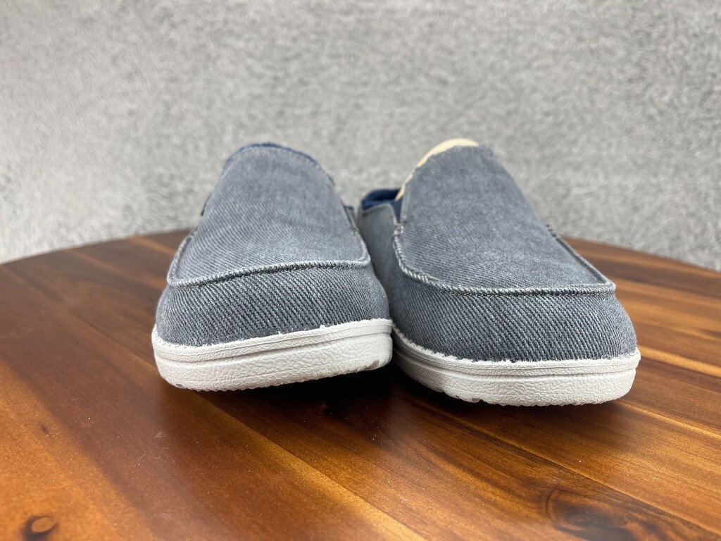 Picture 4 of 11