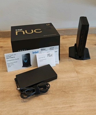 Intel NUC 11 i7 32GB 2TB GeForce RTX 2060 Enthusiast NUC11PHKI7C002 Mini-PC