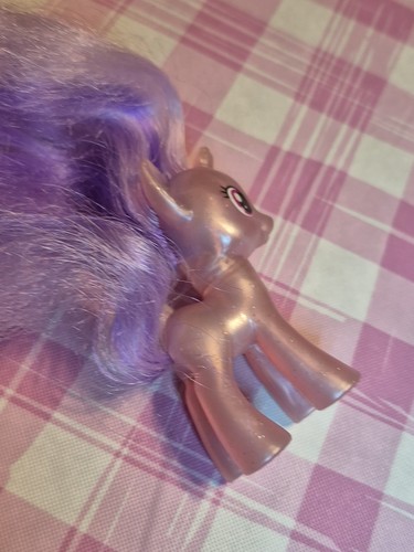 My Little Pony MLP FIM pearlized Sea Swirl dolphin cutie mark Purple - Picture 17 of 18