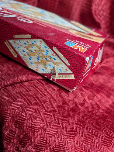 Vintage 1989 Scrabble Crossword Board Game Milton Bradley Complete - Picture 8 of 9