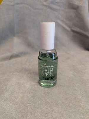 Love s by MEM  Rain Scent  Body Mist Spray 1.5 fl oz New Old Stock