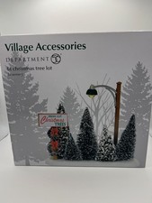 Department 56 - Lit Christmas Tree Lot - 4054239