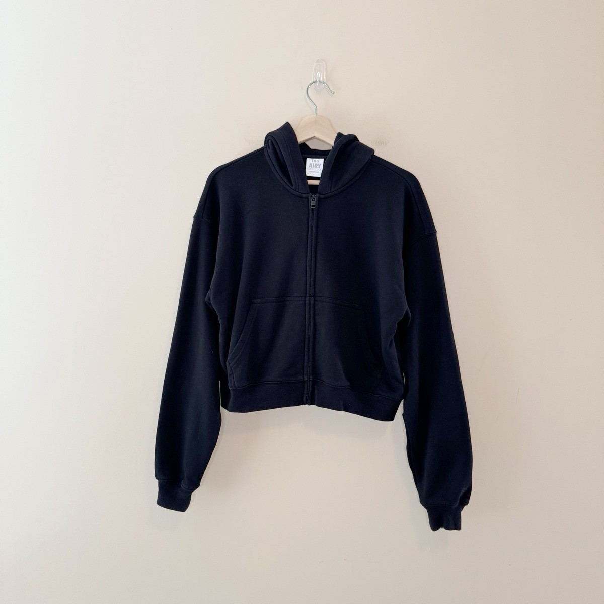 Aritzia TNA Airy Fleece Boyfriend Boxy Zip Hoodie Black Crop Terry