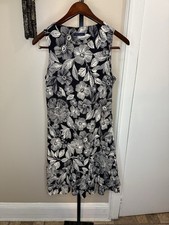 Tommy Hilfiger Women Black/White Floral Ruffle Sleeveless Shift Dress Size 6
