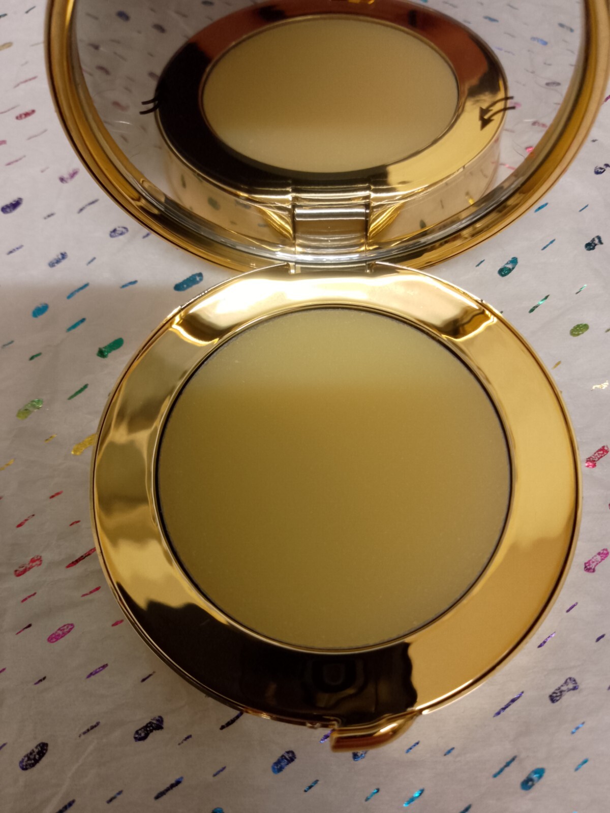 2 X GUCCI QUAD EYE PALETTE & MULTI USE BALM BRAND NEW BOXED FS eBay