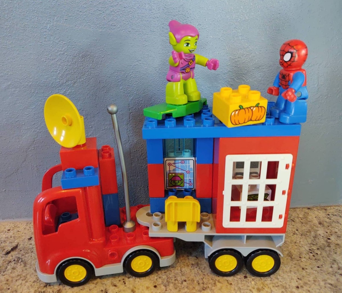 Lego Duplo Spiderman Lego Nz LEGO DUPLO Spider-Man Friends Funfair