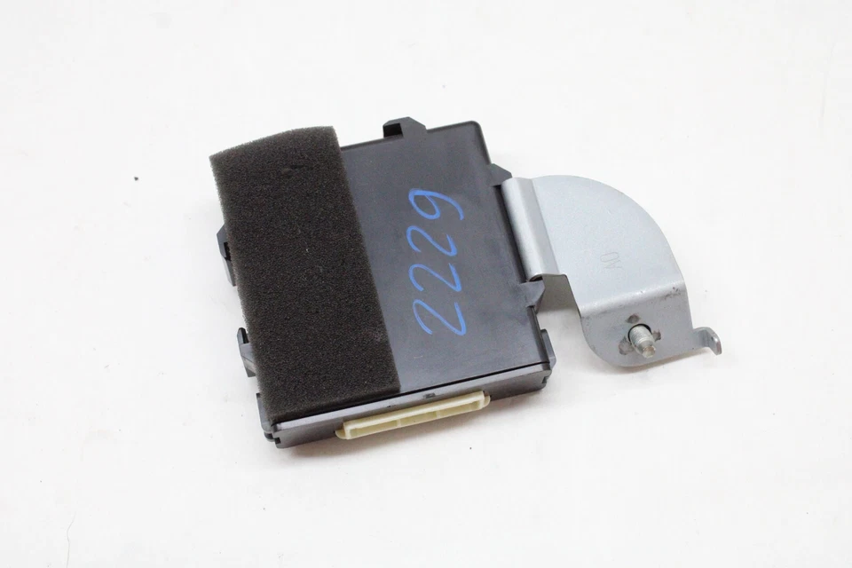 Módulo de arranque remoto Lexus CT 200H 2013 PT398-0T097 OEM 11 12 13 14 15 Foto 4 de 4