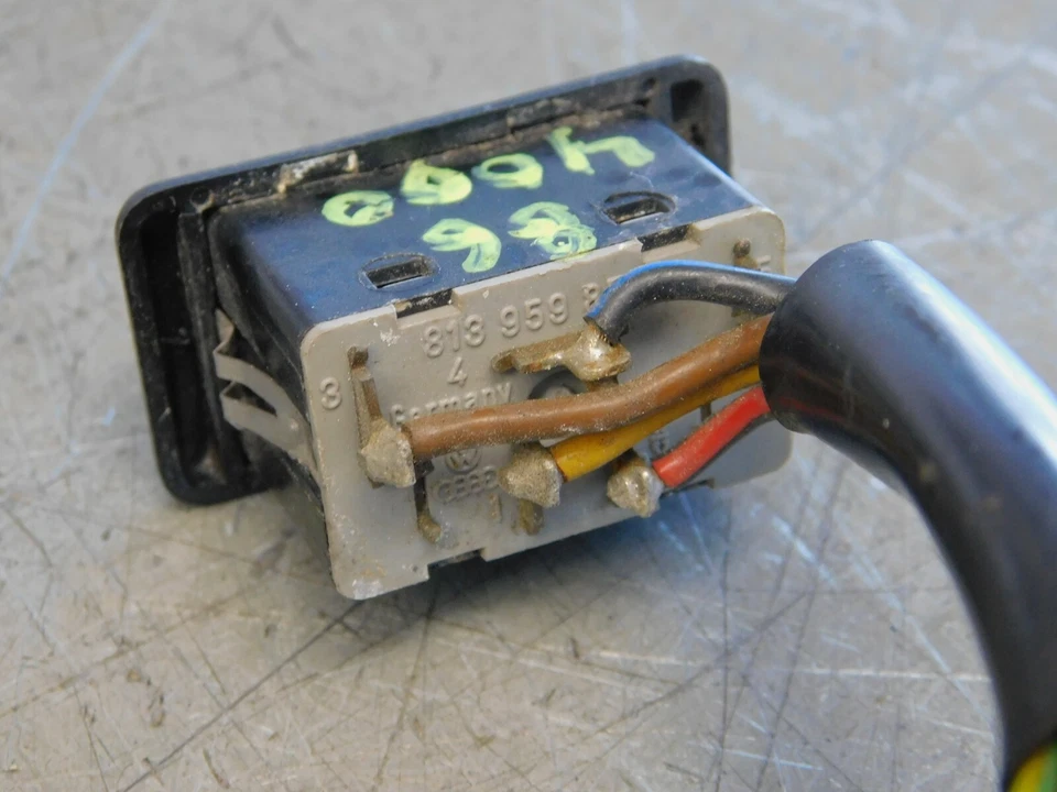 奥迪车窗开关 4000 1985 1986 1987 813959855B — 第 4/4 张图片