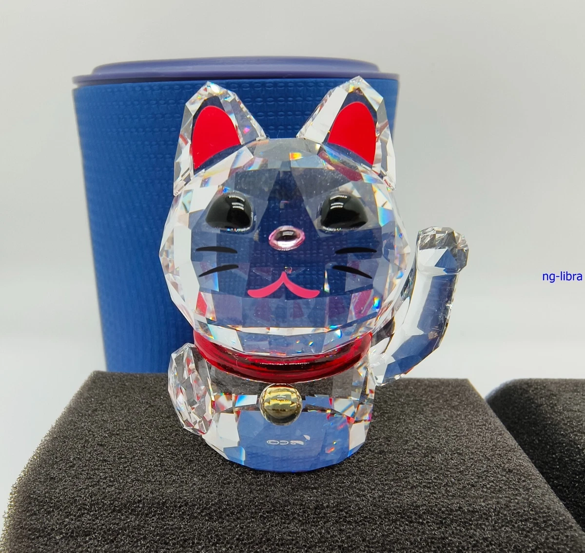 Swarovski online lucky cat
