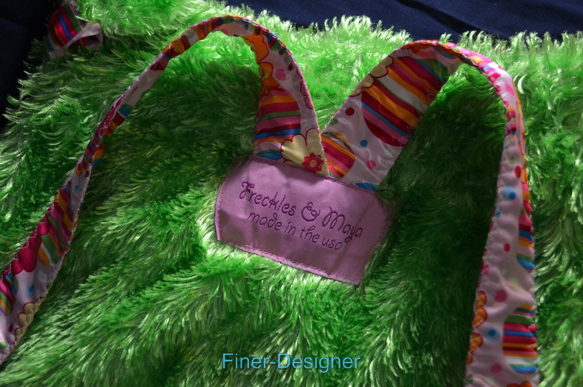 FRECKLES & MAYA backpack PURSE BAG PLUSH faux fur floral  display picture 1