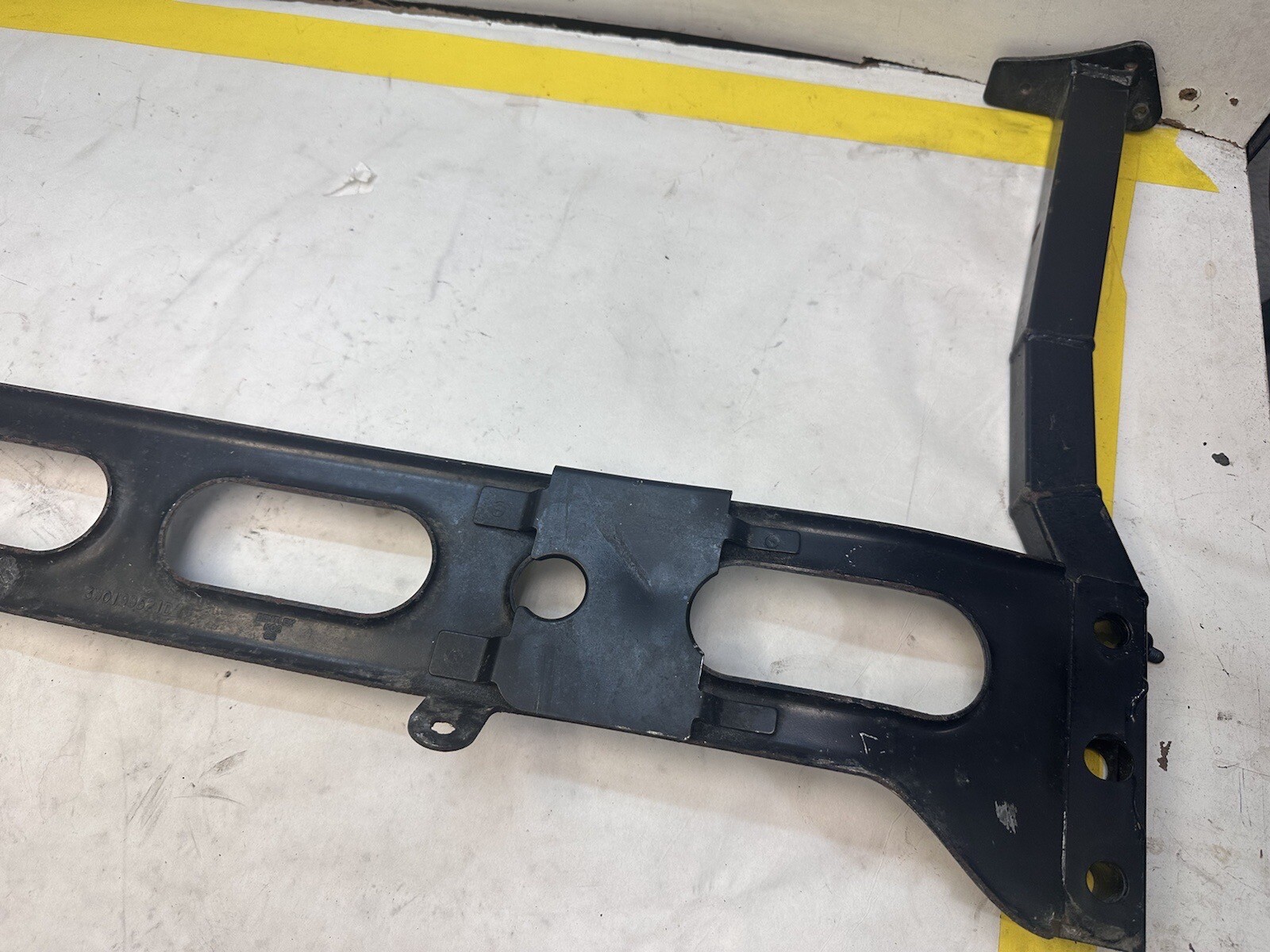 06-10 Bentley Continental Flying Spur Radiator Support Crossmember 3W0199521D