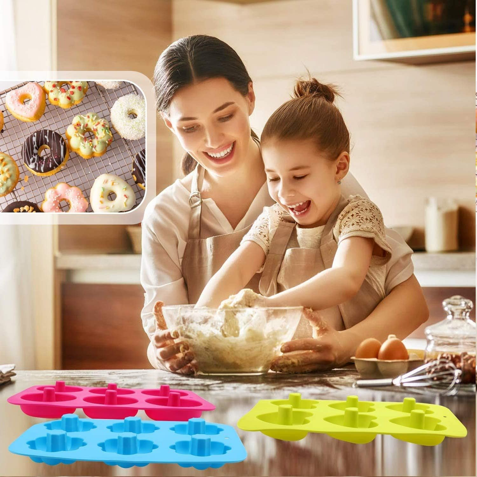 ROYALTEC Set 3 Stampi In Silicone Per Ciambelle - Teglia Da Forno 7,6 Cm, Senza BPA, Adatti A Forno Microonde E Congelatore, Facili Da Sformare