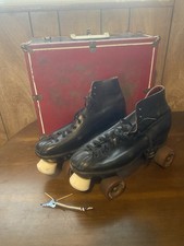 Vintage Sure Grip Black Skates Sz 7 With Wood Carrying Case.