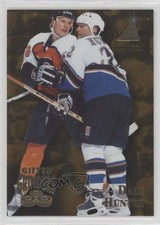 1995-96 Pinnacle Zenith Gifted Grinders Dale Hunter #12 2d8