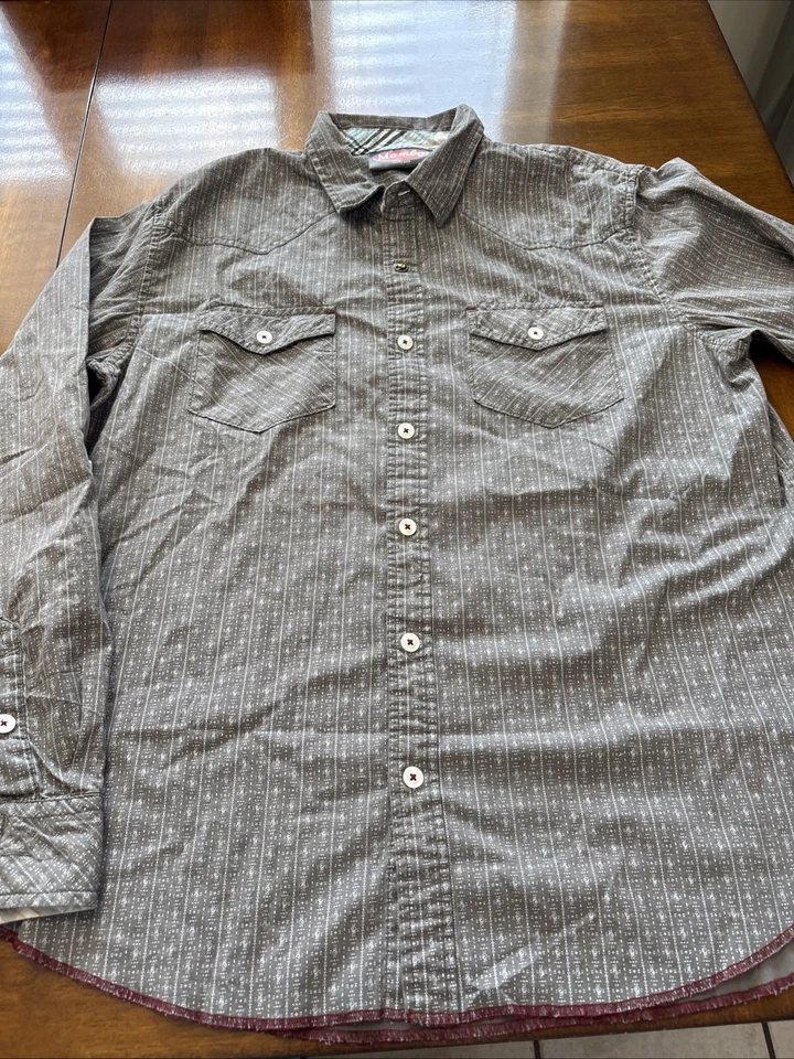 Camisa para mujer Mambo con botones talla grande Foto 3 de 4