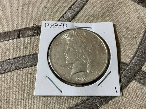 1922-D Peace Dollar 90% fine silver uncertified and ungraded