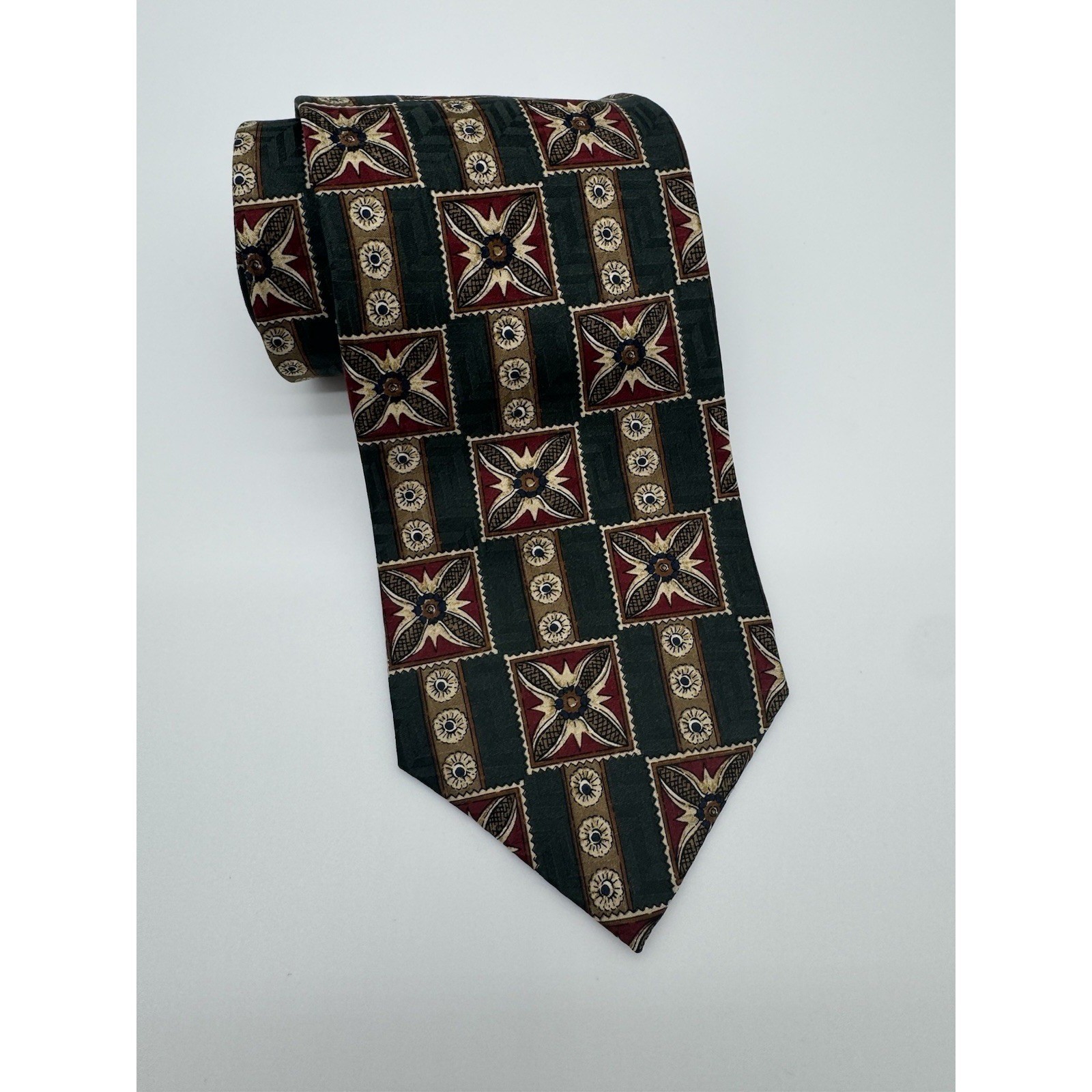 Bill Blass Silk Tie Geometric Medallion Green Red Gold Classic Necktie USA