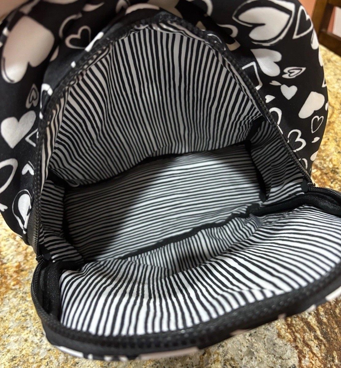 Brighton Endless Love Black And White With Hearts All Over  display picture 1
