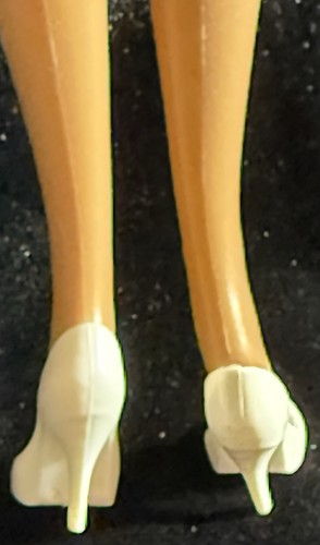Fits Barbie Doll- 1 Pair of White Heels/Shoes - Picture 3 of 3