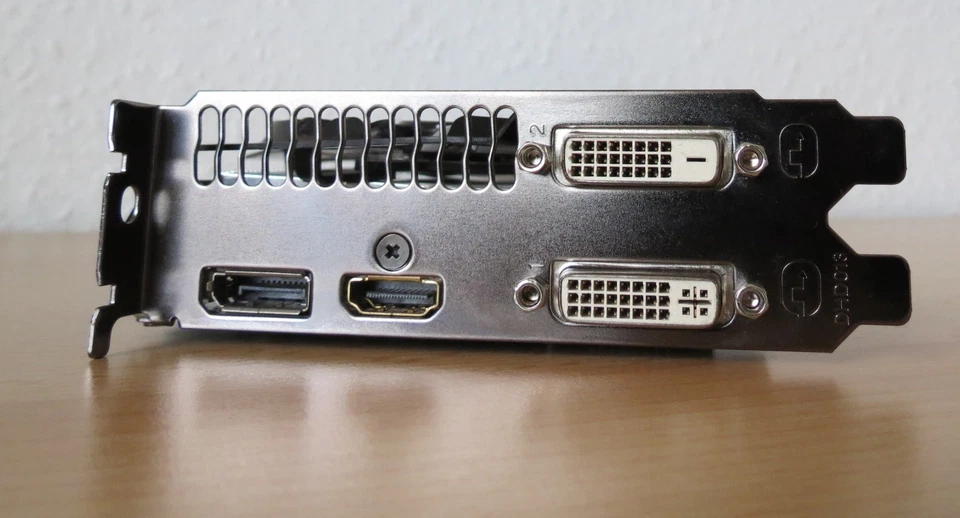 Gigabyte NVIDIA GeForce GTX 770 WINDFORCE GV-N770OC-4GD 4GB GDDR5 Graphics Card - Image 4 of 4