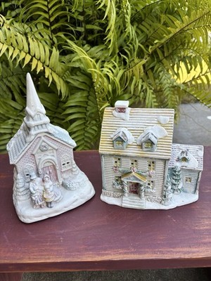 Christmas House For Village  Display    Church  Is Music Box Works  6  Tall