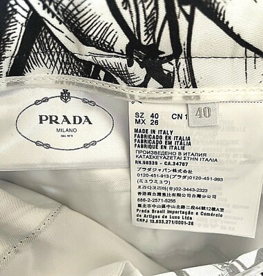 PRADA プリントパンツ 40 NWT Prada F/W2018 Banana Print Cotton Cropped Pants Black