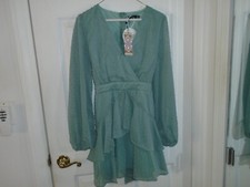 Boo Hoo Sage Ruffle Hem Dobby Chiffon Mini Dress Size 6 New With Tags