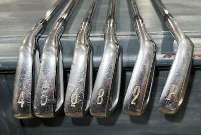 Titleist 695CB Forged Irons 4-Pw S400 Regular Steel True Temper Dynamic Gold RH