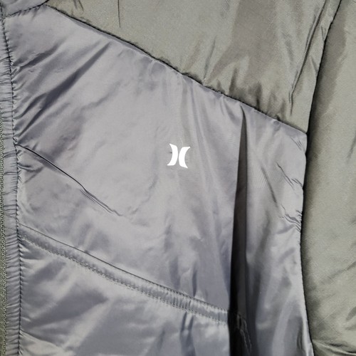Hurley Chevron Chic Puffer Jacket Boy's M Black Navy - Picture 3 of 18
