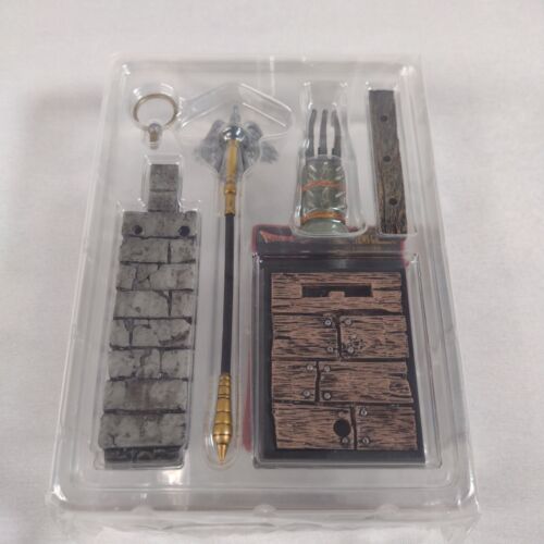 Dragon Quest Legend Item Gallery Series 4 Staff of Punishment & Iron Claw - Picture 1 of 2