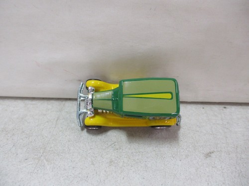 Hot Wheels Premium Incredible Hulk Panel Truck - Picture 5 of 6