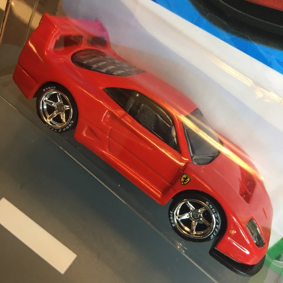Hot Wheels 4/5 2025 Ferrari F40 Competizione CUSTOM Super Real Rider Wheel Swap - Image 2 of 4