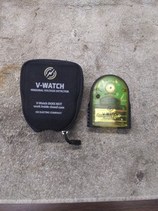 HD Electric Company VW-20 V Watch Personal Voltage Detector