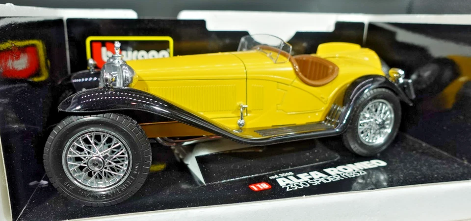 Bburago 1932 Alfa Romeo 2300 Spider 1/18 Foto 3 de 3