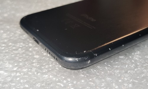 Apple iPhone 7 A1778 - 128GB - (Unlocked) Black 82% #836F Fully Working - 第 5/6 張圖片