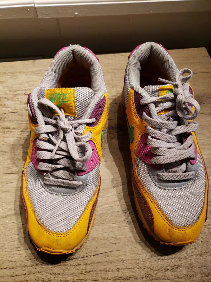 Nike air hotsell max vintage womens