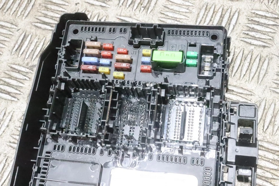 FORD FOCUS MK4 BCM BODY CONTROL MODULE JX6T-15604-SCG 2018-2021 BP68K - Image 2 of 4