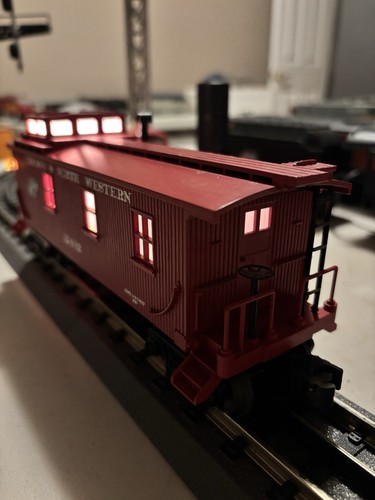 MTH O Gauge Chicago & North Western Caboose #12432 (Lake) - Bild 19 von 22