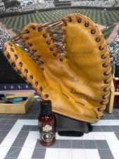 1950s Denkert ST10 Bill Skowron Pro Maker Trapper First Base Glove Blonde