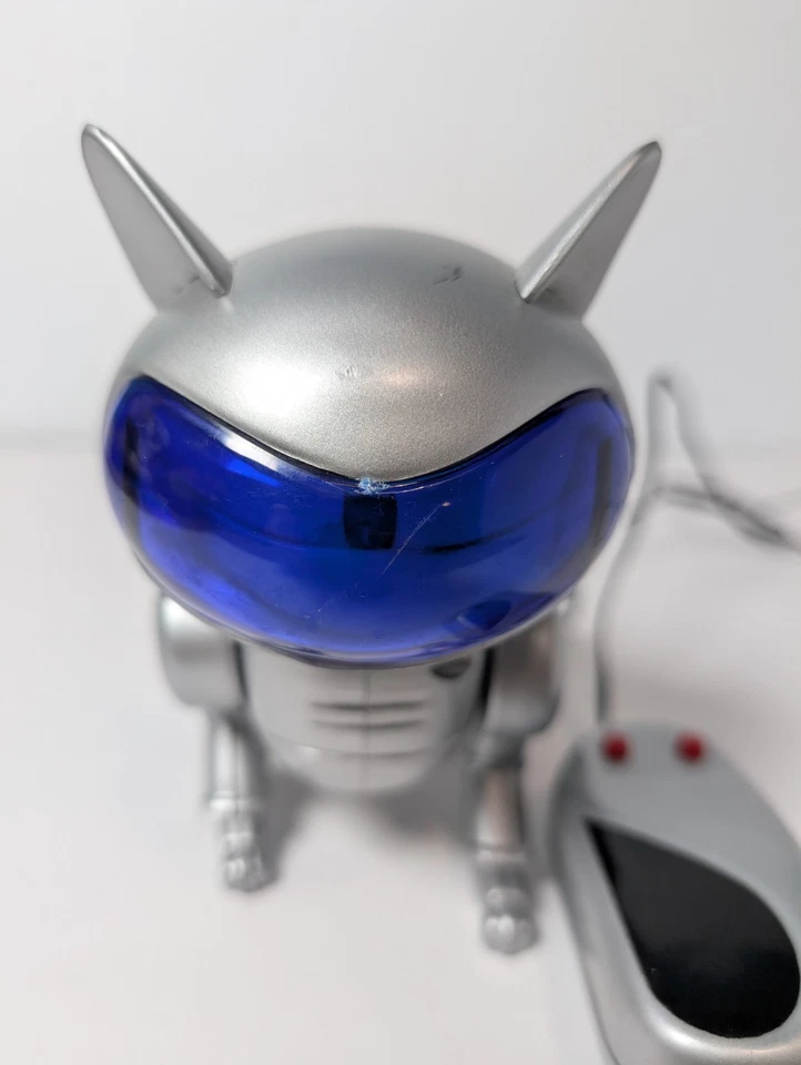 Vintage  ☆ Robo Cat ☆ RC / Remote Control Robot Cat - WORKS F - Image 2 of 4