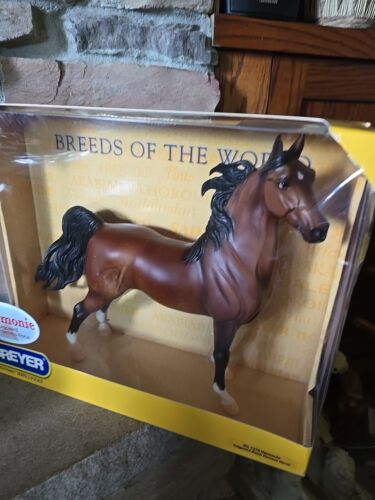 Breyer Horse Breeds Of The World Harmonie - Picture 5 of 9