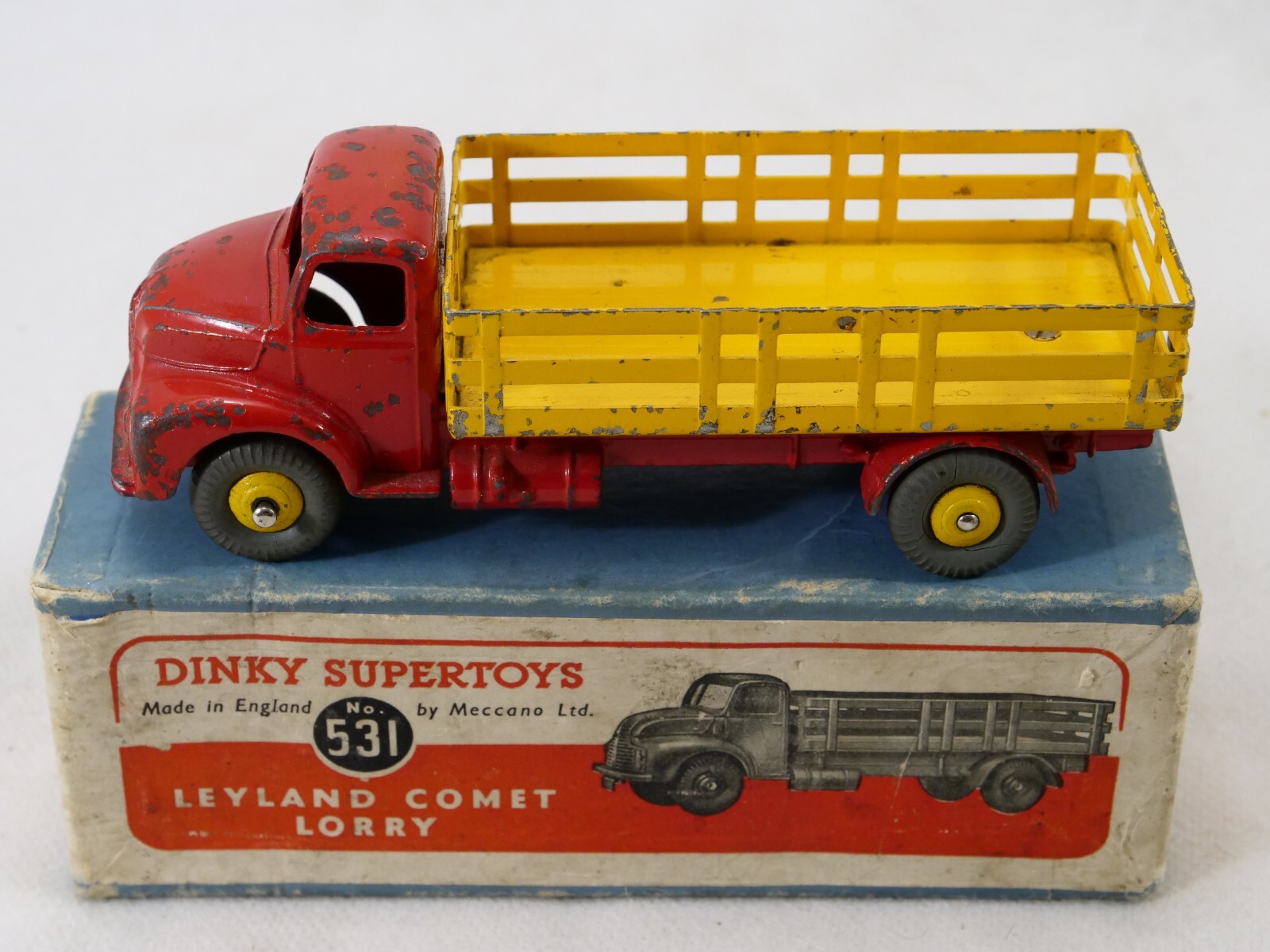 激レア美品　DINKY SUPERTOYS LEYLANDトラック　ミニカー Dinky 531, Leyland Comet Lorry - Free Price Guide & Review