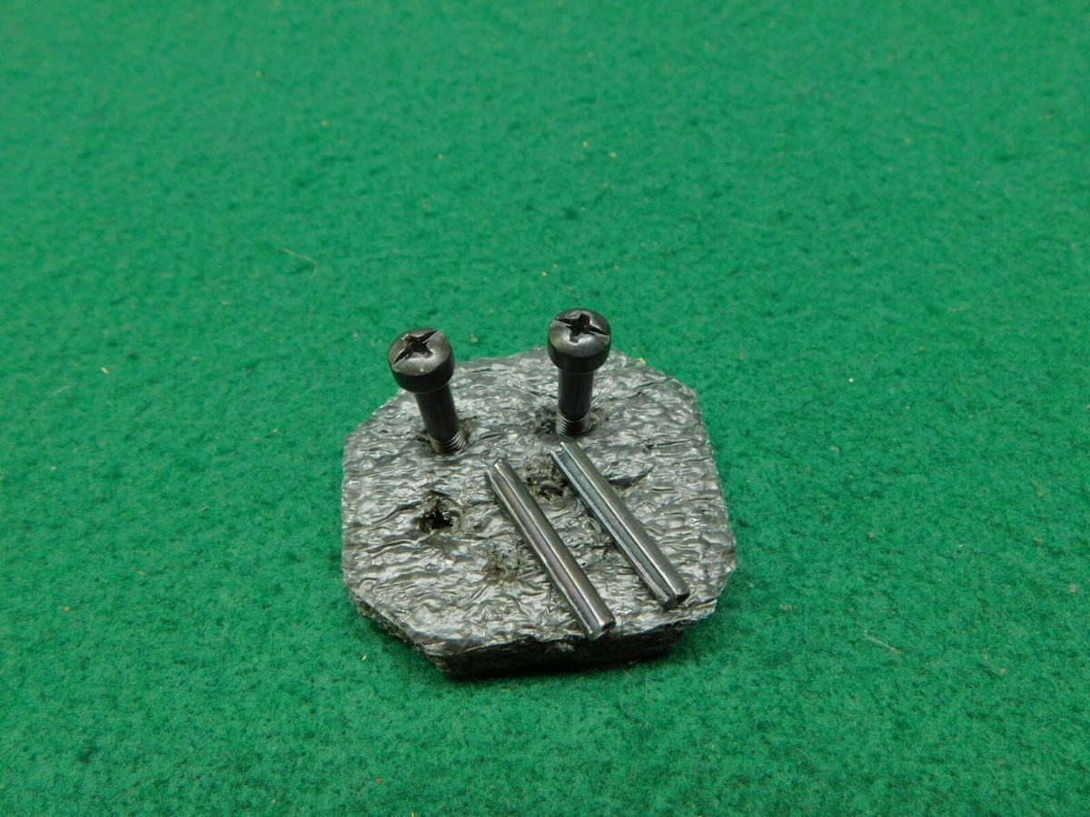 Mossberg 702 Plinkster Takedown Screws & Pins Set .22 LR Original