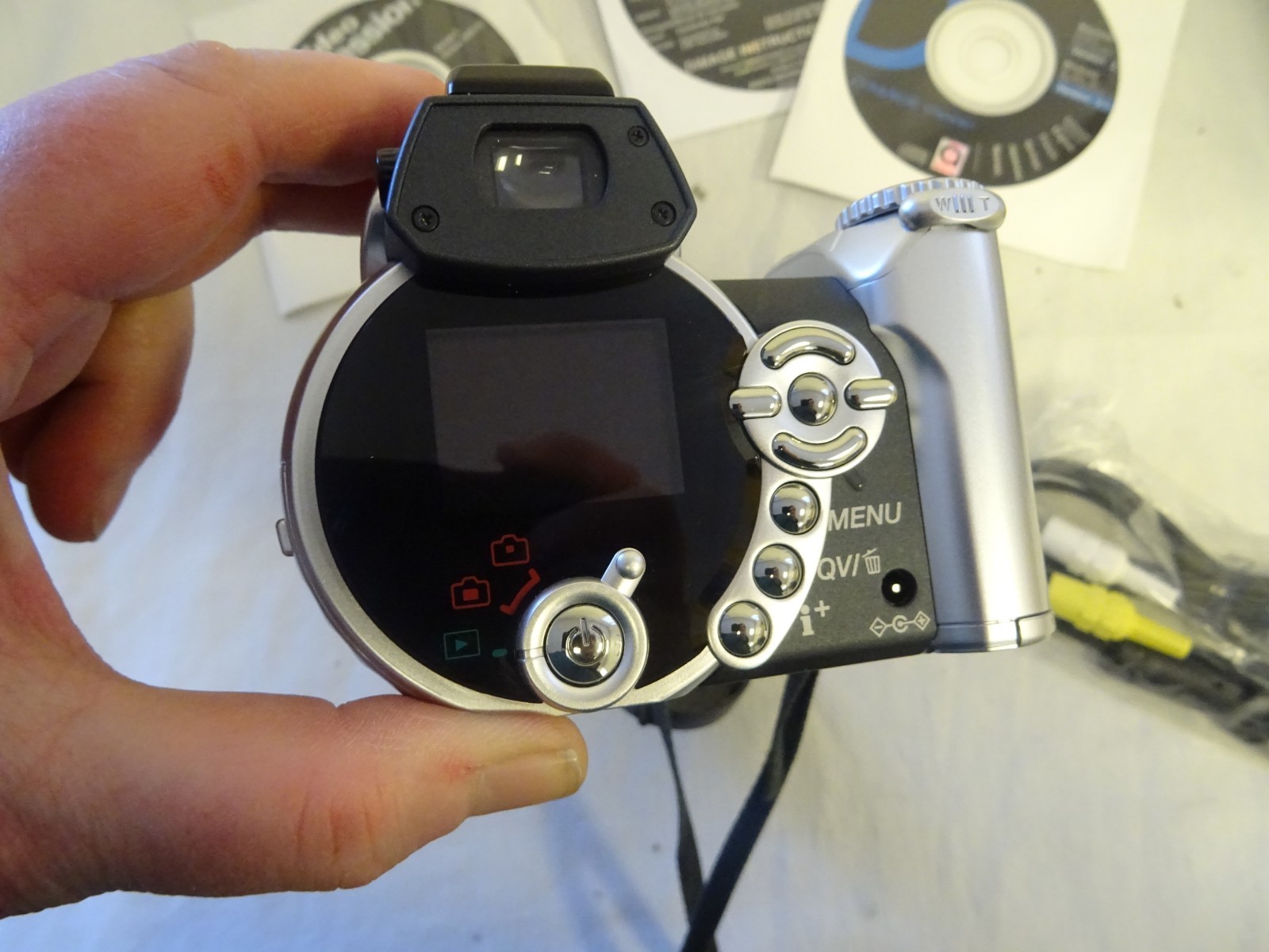 Konica Minolta DiMAGE Z2 4.0MP Digital Camera - Silver (Kit w/ 38-380mm  Lens) | eBay