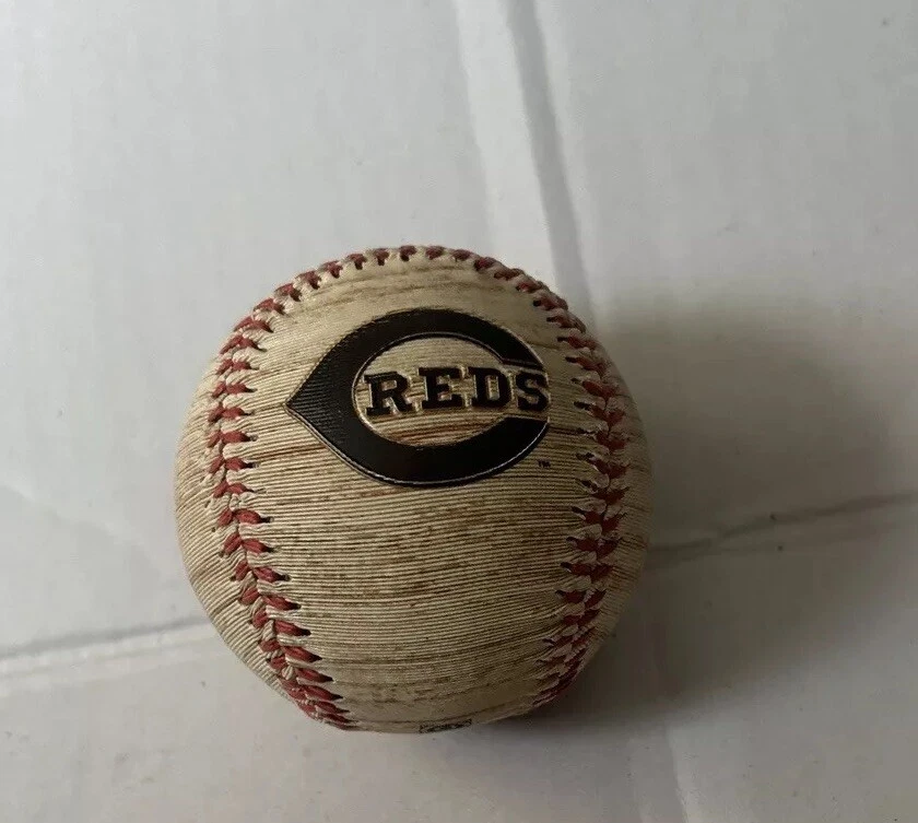 Pelota de béisbol genuina del equipo Cincinnati Reds Foto 2 de 4