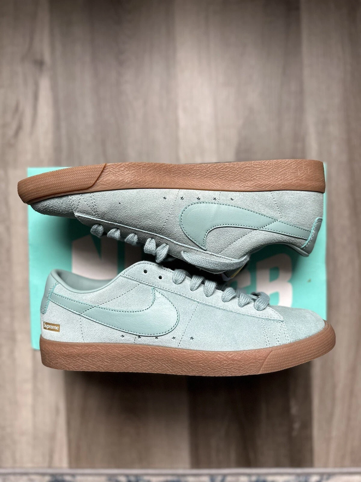 Taille 9   Nike SB Blazer Low GT QS x Supreme Cannon 2016