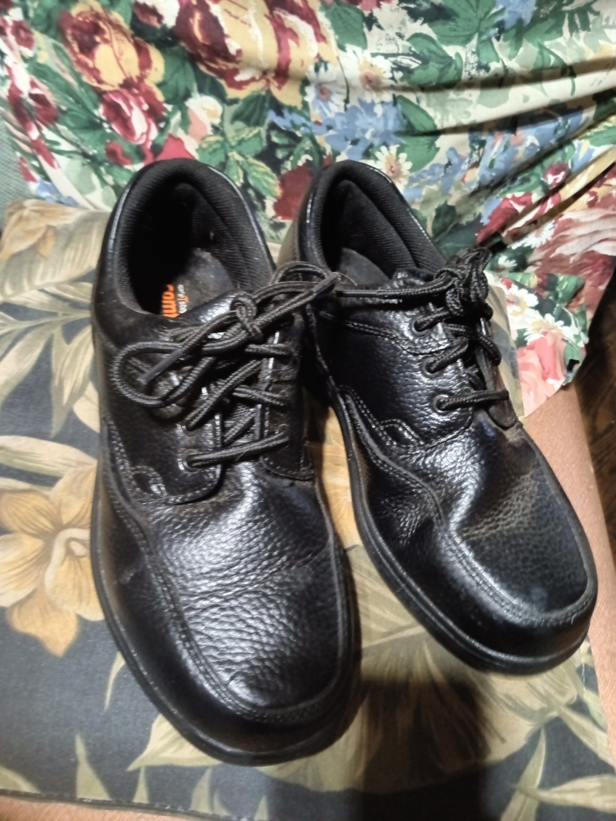 Safe T Step Work Shoes Mens 9 Black Lace Up Slip Resistant Sole Comfort 137921