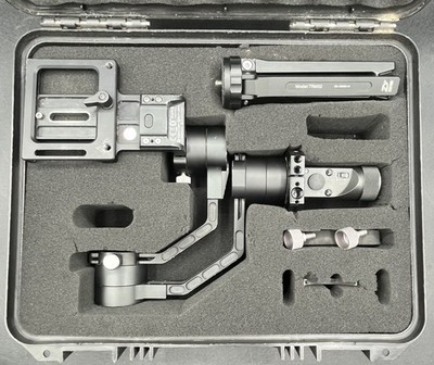 ZHIYUN CRANE V2 3-AXIS GIMBAL CAMERA STABILIZER W/ CASE (MVP037505)