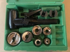 GREENLEE 7908SBSP SPEED PUNCH KNOCKOUT PUNCH SET 1/2 IN - 2 IN. NEW OPEN BOX USA